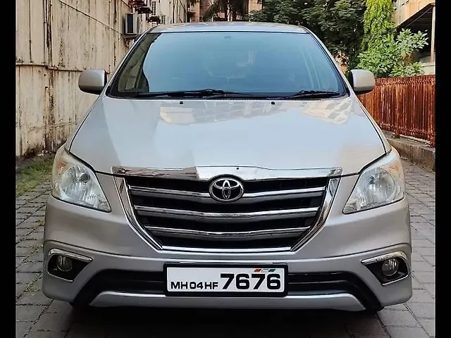 Used 2016 Toyota Innova in Mumbai Used 2016 Toyota Innova in Mumbai