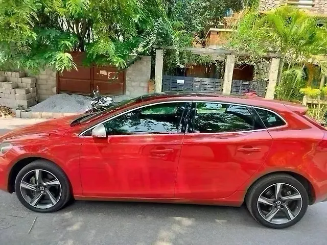 Used Volvo V40 [2016-2019] D3 R-Design in Bangalore