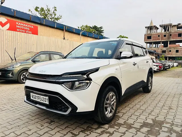 Used 2022 Kia Carens in Guwahati