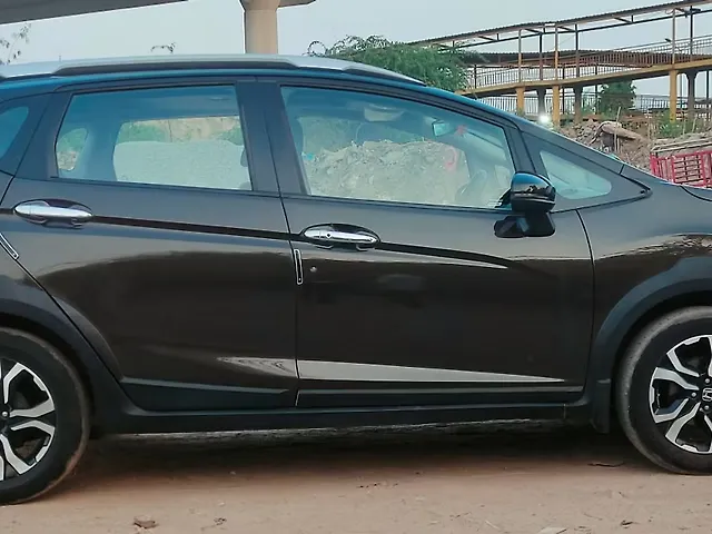 Used Honda WR-V VX MT Petrol in Agra Used Honda WR-V VX MT Petrol in Agra