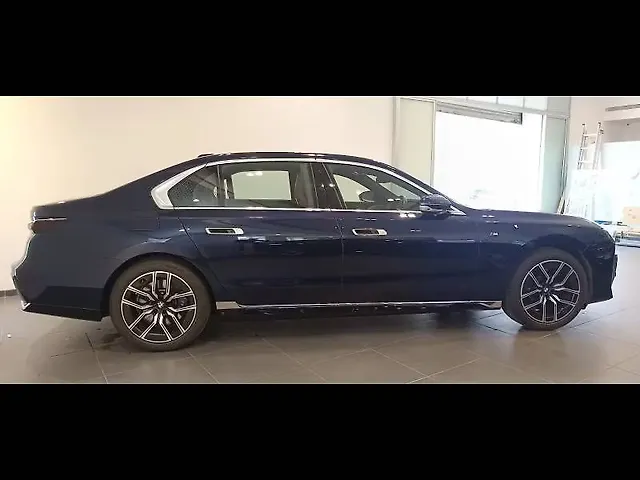Used BMW 7 Series 740i M Sport in Mumbai