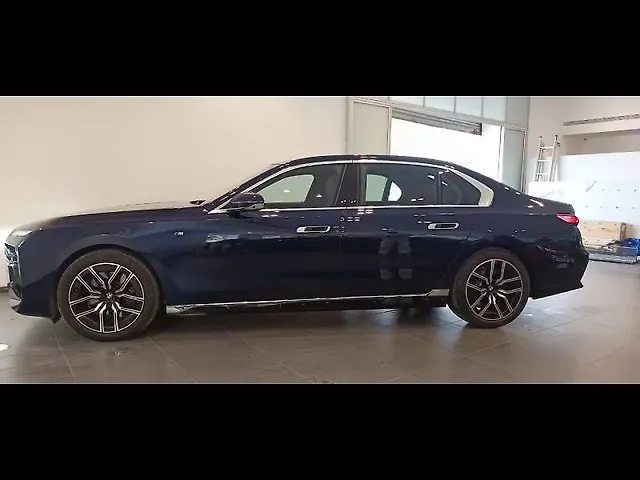 Used BMW 7 Series 740i M Sport in Mumbai