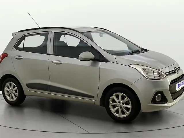 Used 2016 Hyundai Grand i10 in Mumbai