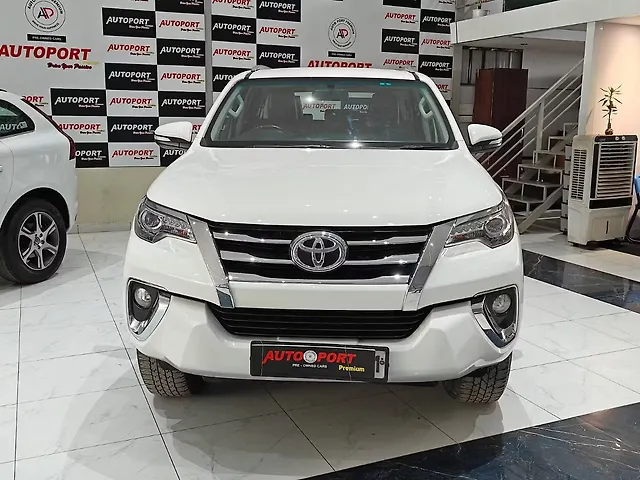 Used 2017 Toyota Fortuner in Bangalore Used 2017 Toyota Fortuner in Bangalore