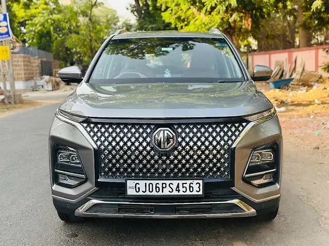 Used 2024 MG Hector Plus in Vadodara