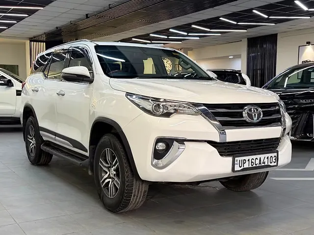Used Toyota Fortuner [2016-2021] 2.8 4x2 AT [2016-2020] in Delhi