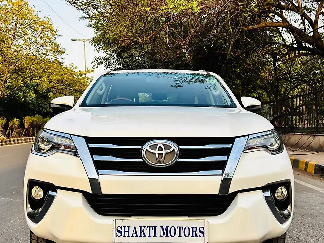 Used 2017 Toyota Fortuner in Delhi