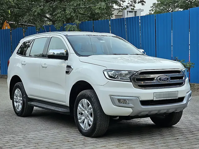 Used 2017 Ford Endeavour in Delhi