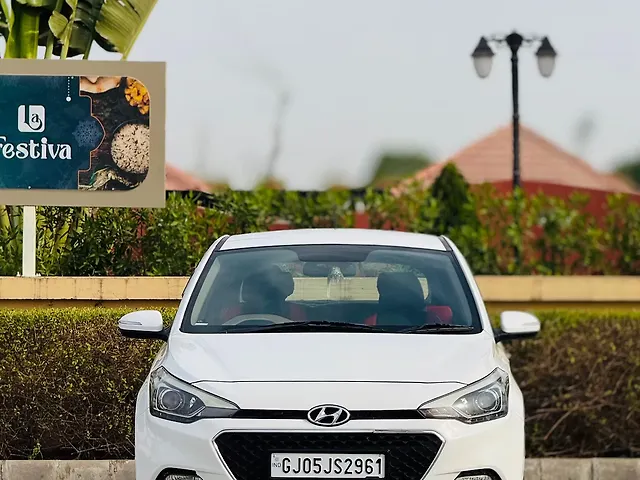 Used 2016 Hyundai Elite i20 in Surat