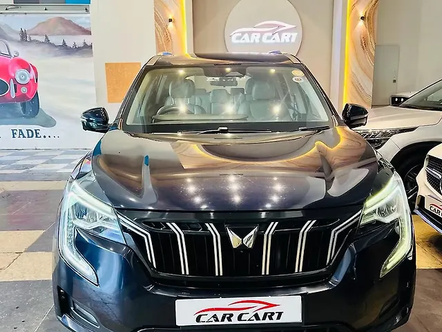 Second Hand 2023 Mahindra Old Generation XUV700 AX7 Luxury Pack