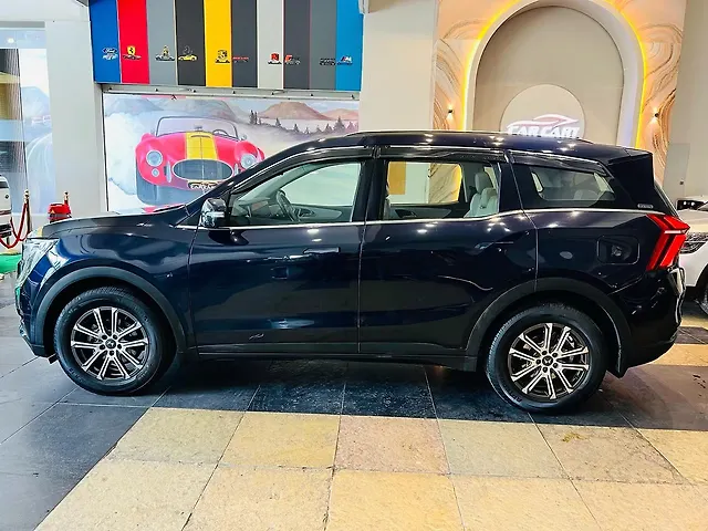 Second Hand 2023 Mahindra Old Generation XUV700 AX7 Luxury Pack