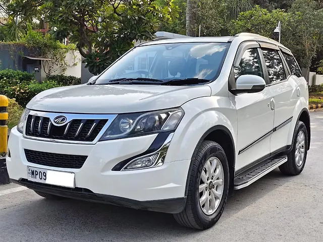 Used 2017 Mahindra XUV500 in Indore