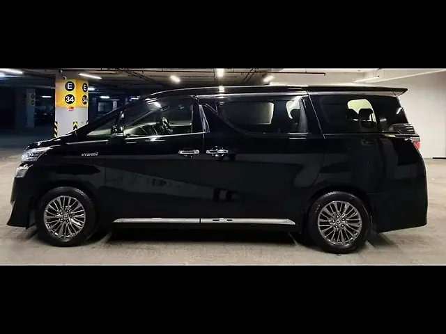Used Toyota Vellfire [2020-2023] Hybrid in Mumbai