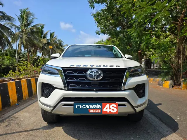 Used 2025 Toyota Fortuner in Mumbai