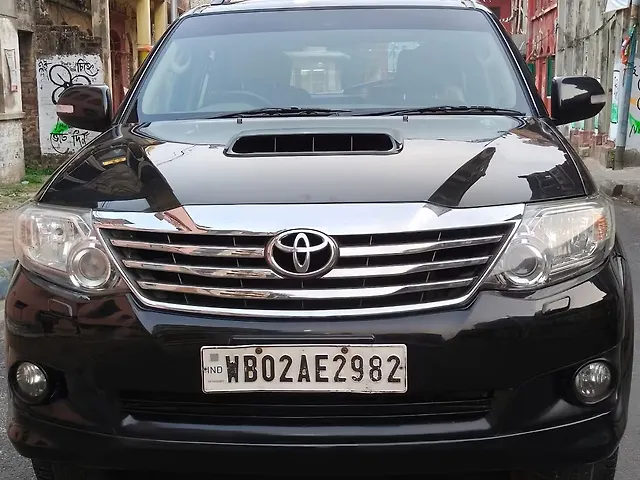 Used 2013 Toyota Fortuner in Kolkata