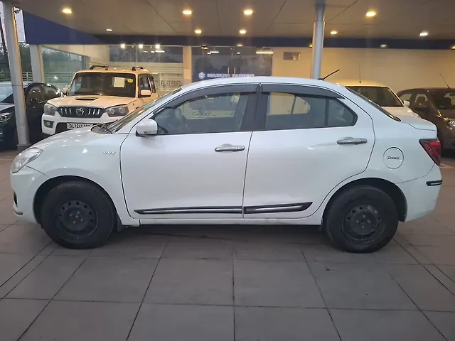 Used 2017 Maruti Suzuki DZire in Raipur