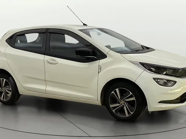 Used 2020 Tata Altroz in Mumbai Used 2020 Tata Altroz in Mumbai