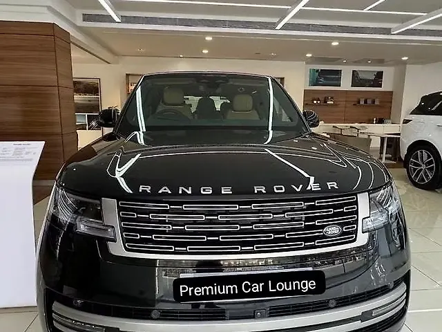 Used 2025 Land Rover Range Rover in Indore Used 2025 Land Rover Range Rover in Indore
