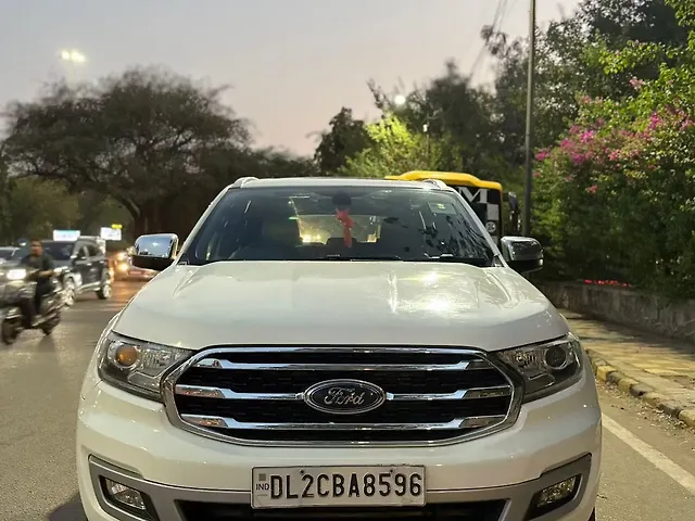 Used 2019 Ford Endeavour in Delhi