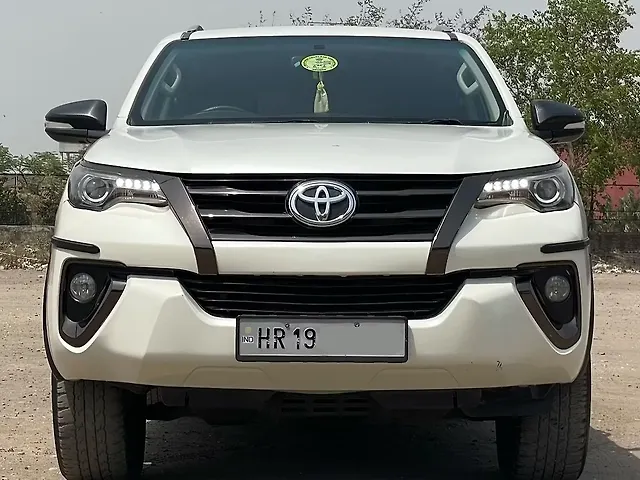 Used 2017 Toyota Fortuner in Delhi