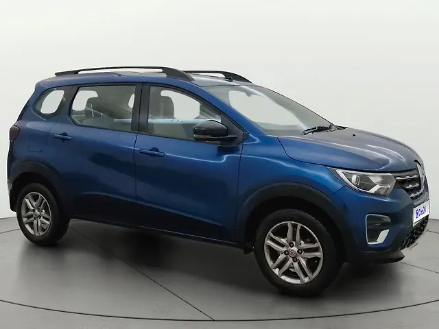Used 2022 Renault Triber in Pune