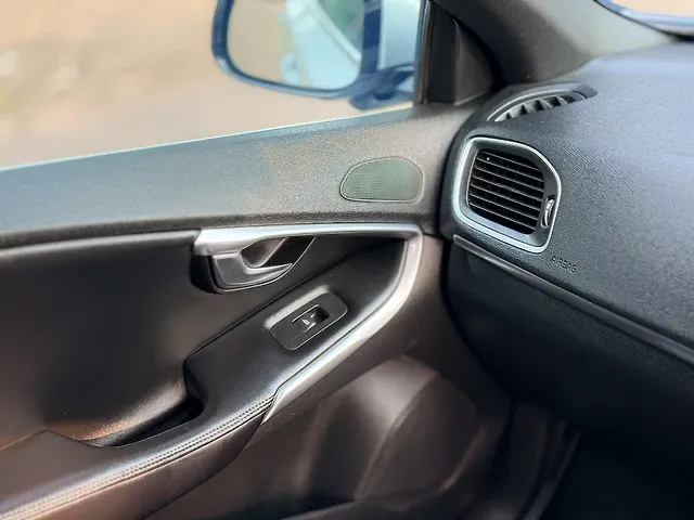 Used Volvo V40 [2015-2016] D3 Kinetic in Malappuram