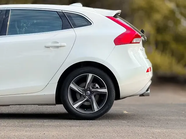 Used Volvo V40 [2015-2016] D3 Kinetic in Malappuram