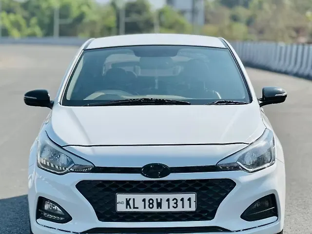 Used 2018 Hyundai i20 in Kannur