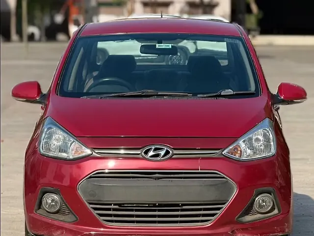 Used 2015 Hyundai Xcent in Surat