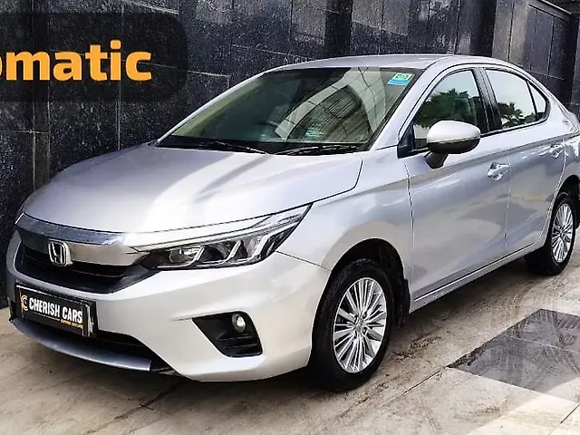 Used 2022 Honda City in Delhi
