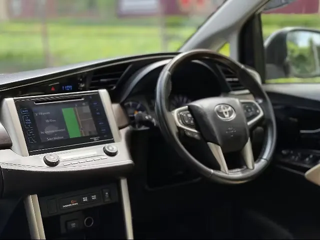 Used Toyota Innova Crysta [2016-2020] 2.8 ZX AT 7 STR [2016-2020] in Chandigarh
