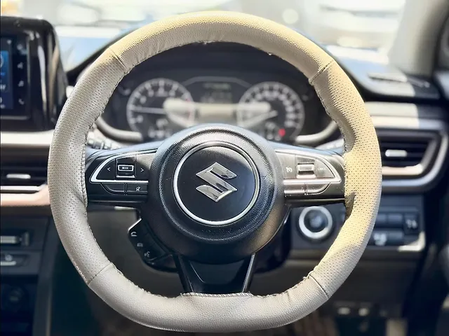 Used Maruti Suzuki Brezza [2022-2026] ZXi CNG Manual Dual Tone in Valsad