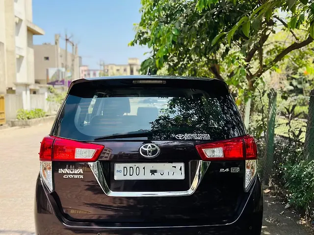 Used Toyota Innova Crysta [2016-2020] 2.4 G 8 STR in Valsad