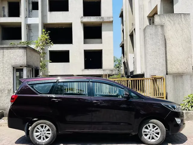 Used Toyota Innova Crysta [2016-2020] 2.4 G 8 STR in Valsad