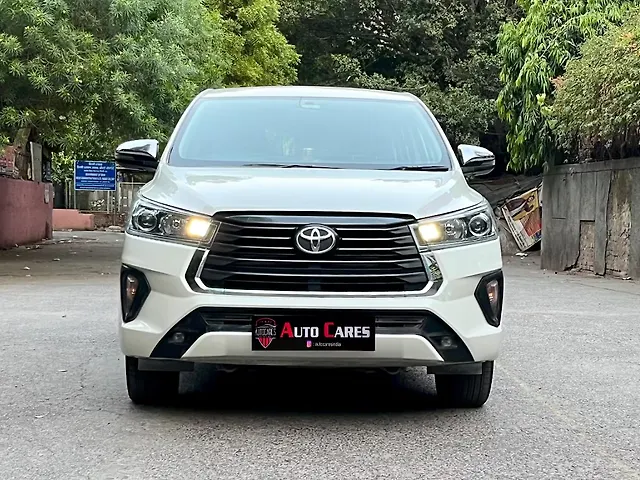 Used 2022 Toyota Innova Crysta in Delhi
