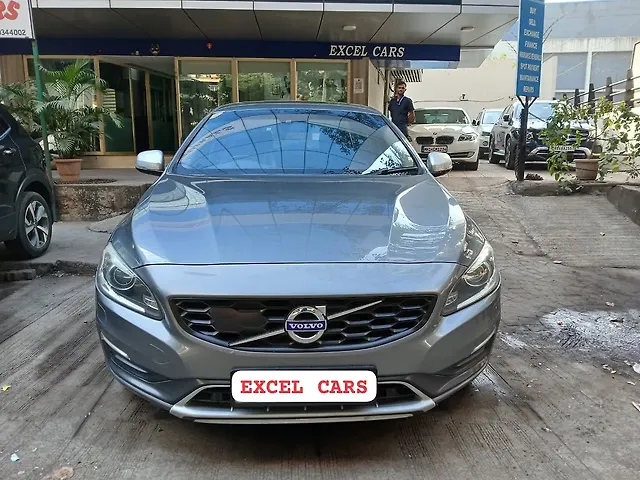 Used 2016 Volvo S60 in Mumbai