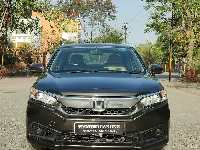Used 2021 Honda Amaze in Indore