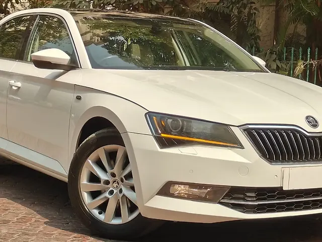 Used 2017 Skoda Superb in Mumbai