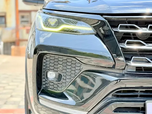 Used Toyota Fortuner 4X4 AT 2.8 Diesel in Valsad