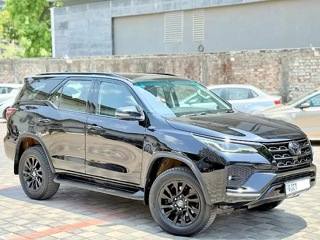 Used 2022 Toyota Fortuner in Valsad