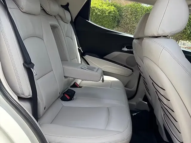 Used Mahindra XUV300 [2019-2024] W8 (O) 1.5 Diesel AMT in Mohali