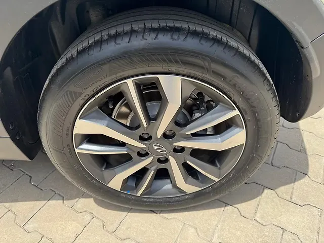 Used Mahindra XUV300 [2019-2024] W8 (O) 1.5 Diesel AMT in Mohali