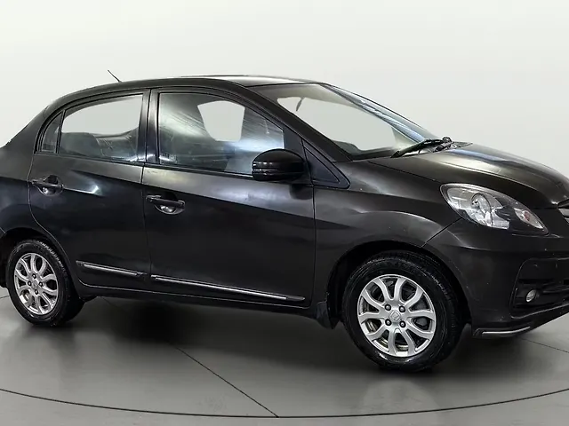 Used 2015 Honda Amaze in Gurgaon