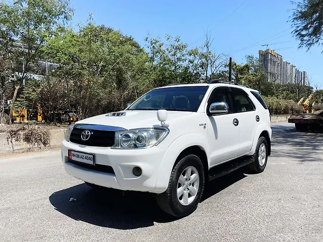 Used 2010 Toyota Fortuner in Mumbai