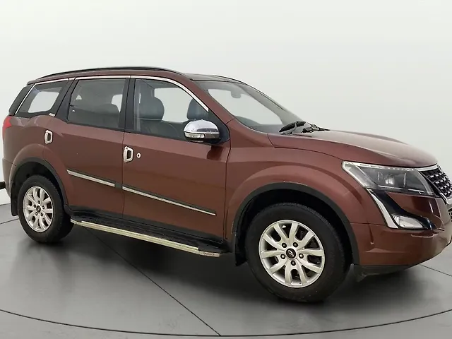 Used 2018 Mahindra XUV500 in Ahmedabad