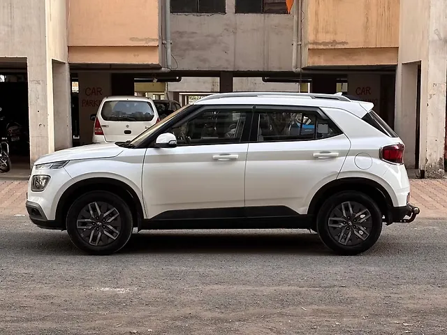Used Hyundai Venue [2023-2025] SX 1.5 Diesel in Raipur