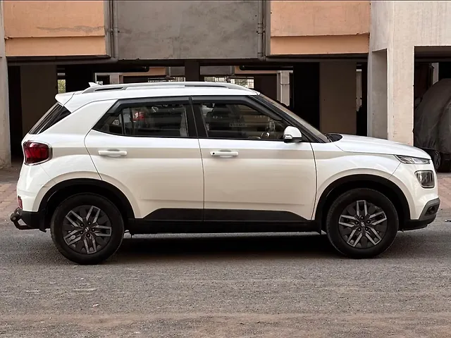 Used Hyundai Venue [2023-2025] SX 1.5 Diesel in Raipur