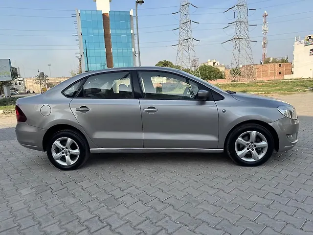 Used Skoda Rapid [2014-2015] 1.5 TDI CR Elegance AT in Mohali
