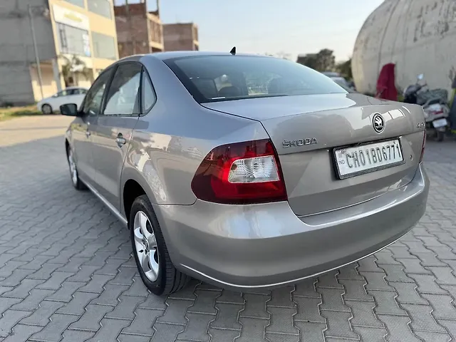 Used Skoda Rapid [2014-2015] 1.5 TDI CR Elegance AT in Mohali
