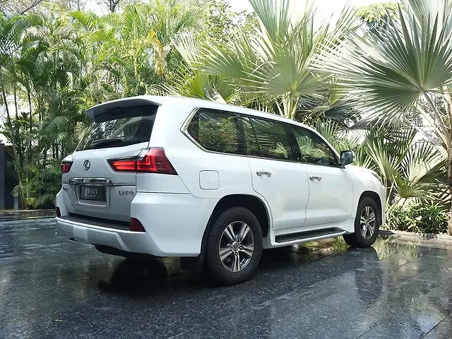 Used Lexus LX 570 V8 AT in Pune Used Lexus LX 570 V8 AT in Pune